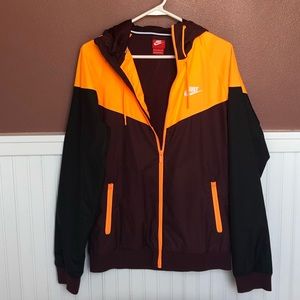 Men’s Nike wind breaker